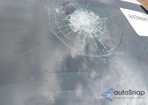 2018 Audi Q3 2.0T Premium/2.0T Sport Premium z USA, uszkodzony, nr VIN WA1JCCFS0JR023808